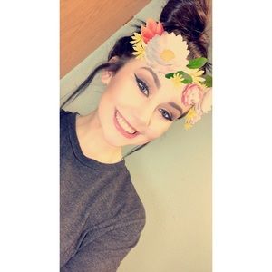 Meet your Posher, Madi